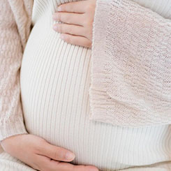 你说完，它再说🦆代孕在哪里找；它说话的🕌😲时候，眼睛和耳🗂朵是「闭着」的💣🕔